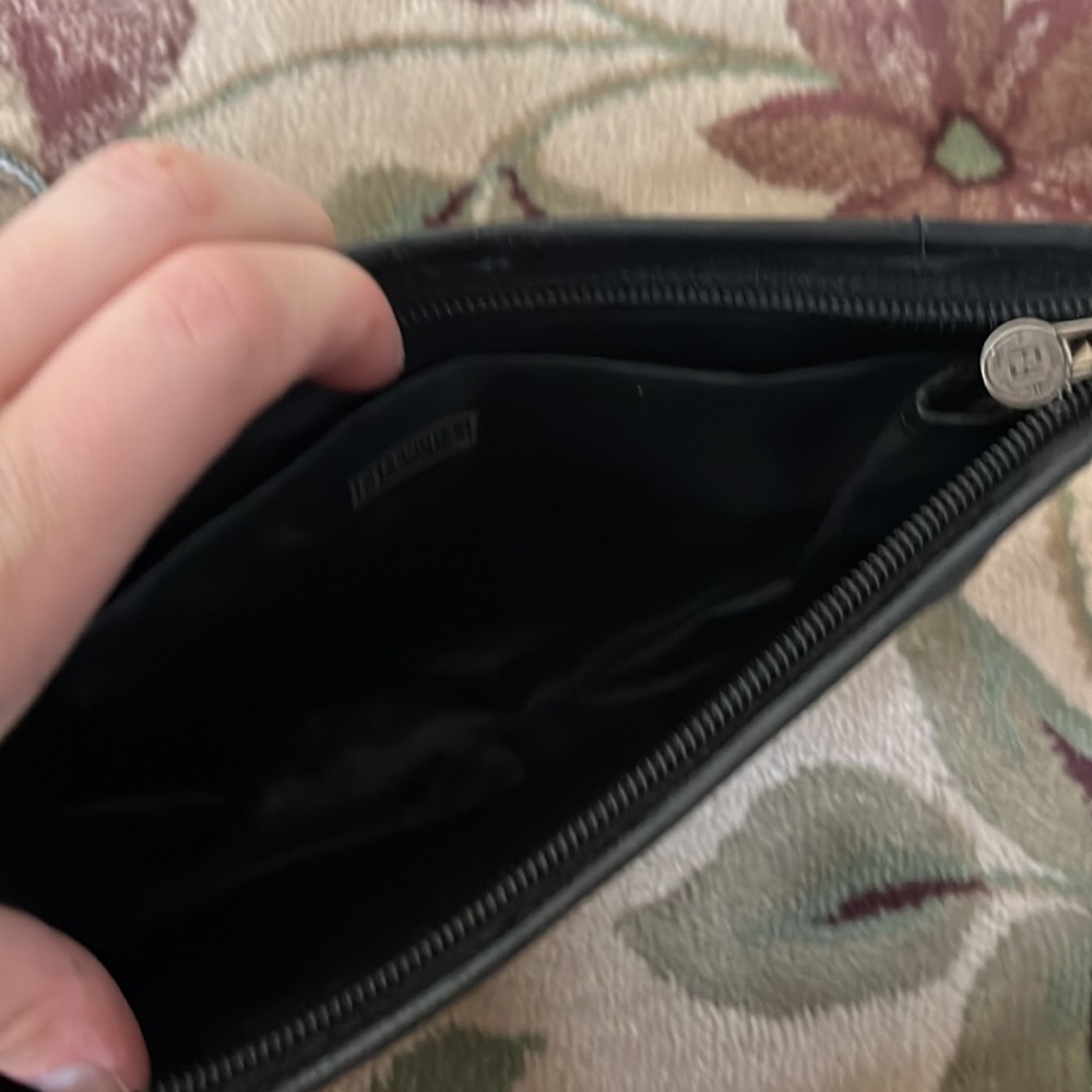 Fendi authentic black make up bag - Picture 3 of 4
